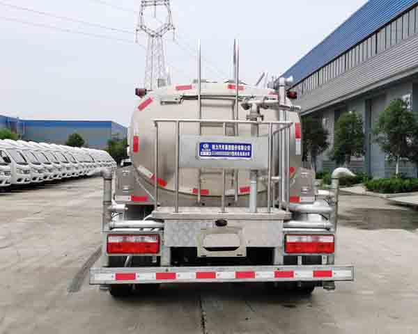 東風(fēng)凱普特純電動灑水車 5m3