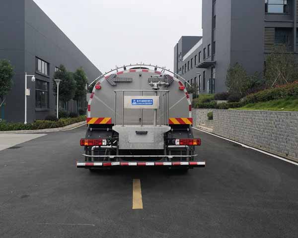 福田純電動路面清洗車 10m3