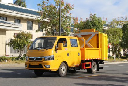 東風(fēng)途逸雙排防撞緩沖車(chē) 70E